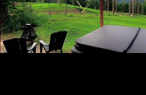 Saint-Raymond Ski Chalet | Valley view north arm#spas#outdoor fireplace#nature#guaranteed fun