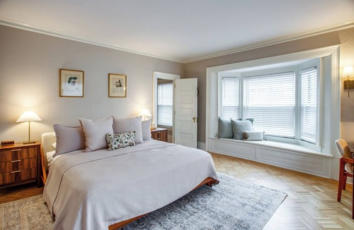 East Avenue Apartment | Victorian Elegance: 2 Bedroom w/King Beds off Park Ave