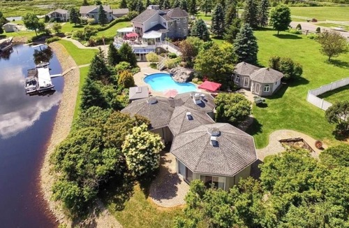 Papineau Regional County Municipality Other | Vrbo Property