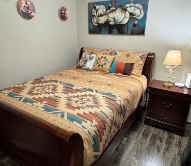 Brampton Apartment | Walk-out Basement Apartment with Private Entrance