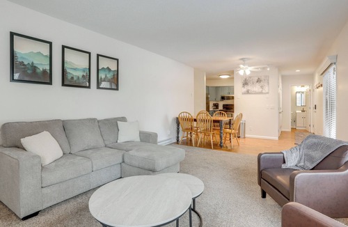 Clymer Condo | Walk to Golf Course! Clymer Summer Escape w/Deck