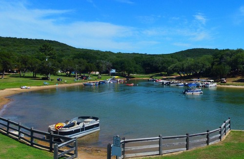Graford House | Waterfront Bungalow on Possum Kingdom Lake