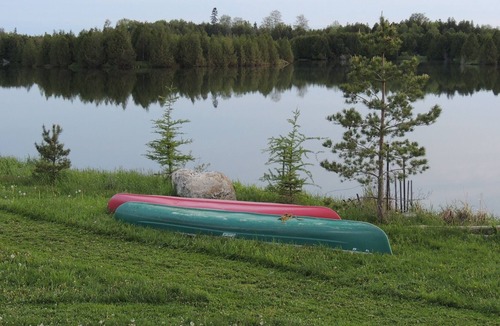 Glen Huron Cabin | Waterfront Cabin On Private Trout Lake