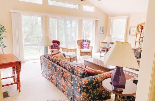 Balsam Lake Cottage | Waterfront Cottage on Balsam Lake