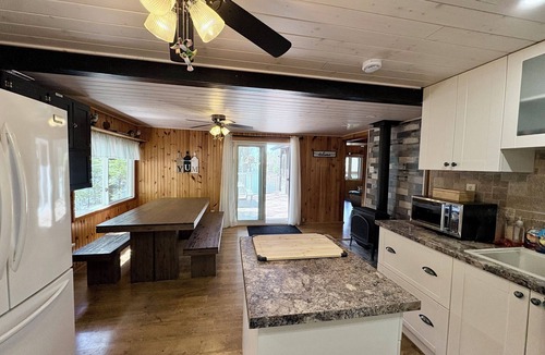 Tay Valley Cottage | Waterfront cottage on Christie Lake! Arrive, unwind, and enjoy.