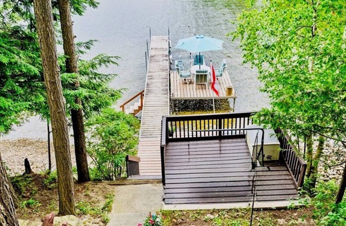 Tay Valley Cottage | Waterfront cottage on Christie Lake! Arrive, unwind, and enjoy.