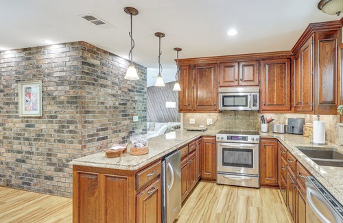 Arkadelphia House | Waterfront Home w/Playground Near DeGray & Caddo!