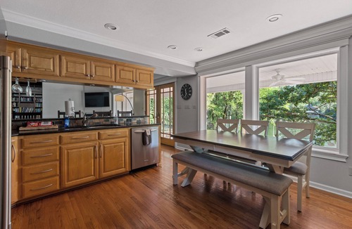 Jones Mills House | Waterfront Malvern Home w/Deck & Lake Access!