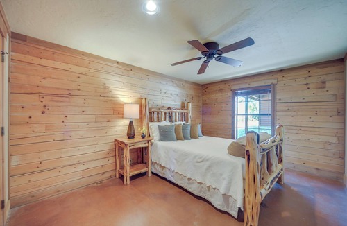 Granite Shoals Cabin | Waterfront Vacation Rental Cabin on Lake LBJ!
