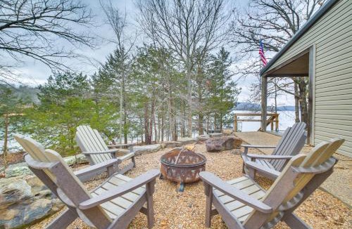 Garfield House | 'Water’s Edge': Home on Shore of Beaver Lake!
