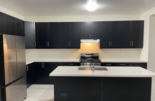 Mount Pleasant House | Welcome Home Away from Home ~6 Bed 3.5 Bath ~ Open Concept Kitchen-Living-Dining