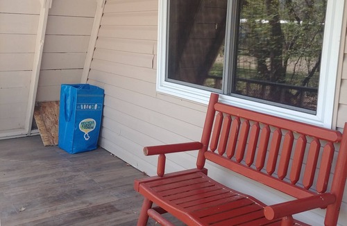 Oak Lake Cabin | Well Appointed A-frame Cabin at Oak Lake Resort