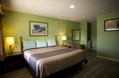 Hamilton Hotel | Western Inn