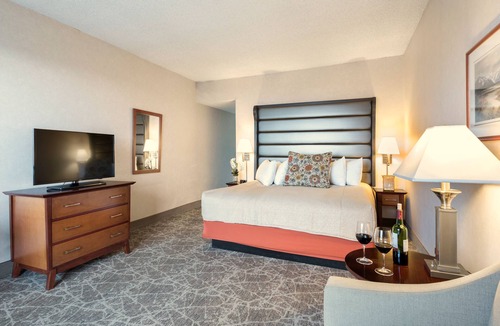Downtown Anchorage Hotel | Westmark Anchorage Hotel
