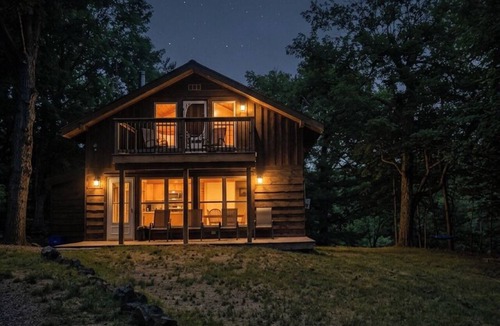 Frontenac Cottage | Whispering Shores Cottage