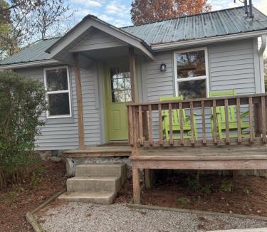 Jordan Resort | Whispering Woods Cabins & Grill