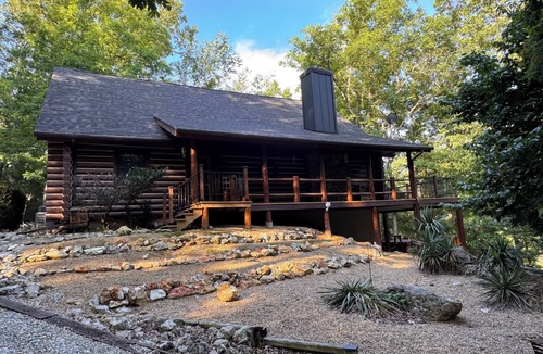 Flippin House | White River - Crooked Creek Log House