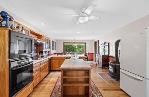 Eureka Springs House | White River Mountain Manor- Million dollar view