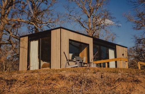 West Tawakoni Cabin | Wilding Hotels