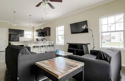 Stillwater Apartment | Wonderful 2BD/2.5BA + Gym - Stillwater