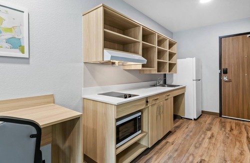 Lowell Hotel | Woodspring Suites Rogers Bentonville