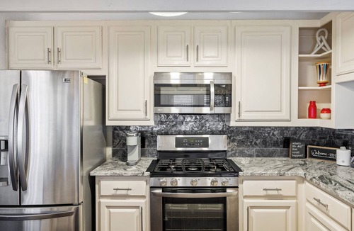 Southwest Arlington House | World Cup Discount - Close to AT&T Stadium - Game Day Getaway