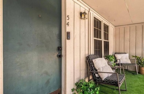 Houston Condo | World Cup Ready 2BR Near NRG Stadium Skip the Parking