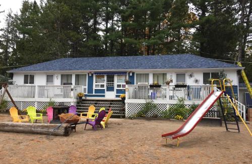 Wasaga Beach House | Wu Wu's Cabins