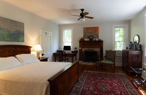 Bastrop House | Yerba at Bastrop