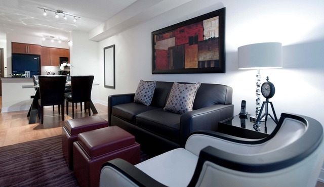 1 Bedroom/1 Bathroom Suite