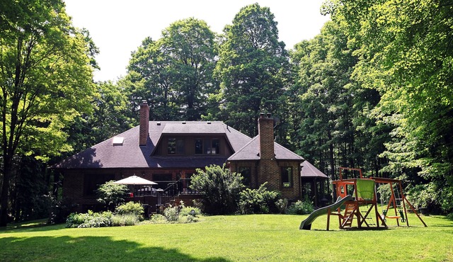2 acres Forest Villa with fantastic view