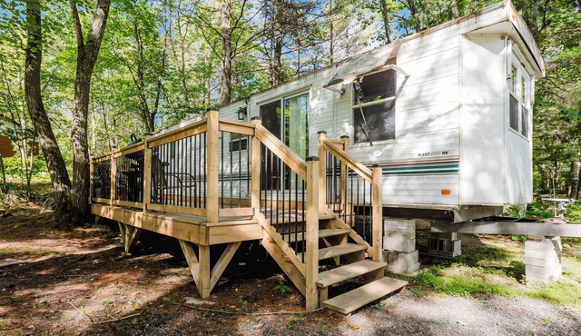 2-bedroom Camper Trailer Cottage #1
