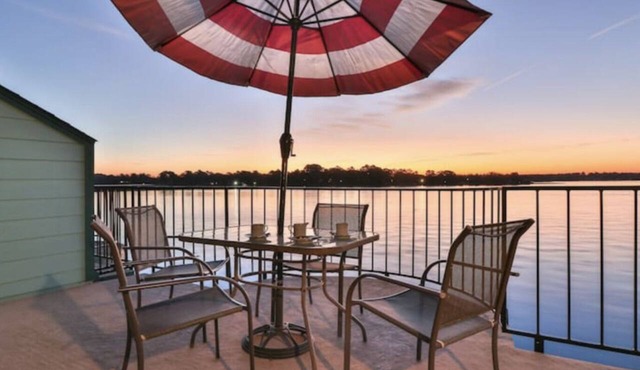 2 Bedroom with Private Waterfront Balcony