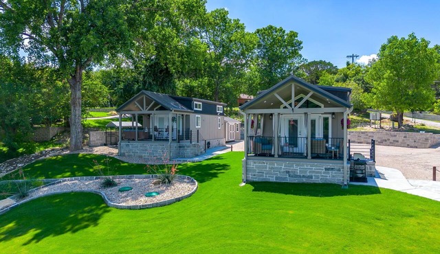 2 Tiny Homes · Main-Lake Cove · Huge 2-Tier Dock