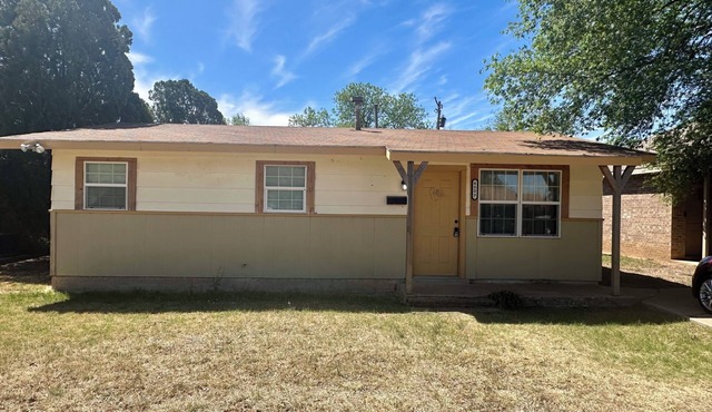 3-bed cottage in Central Lubbock l 8 mins to TTU and medical district