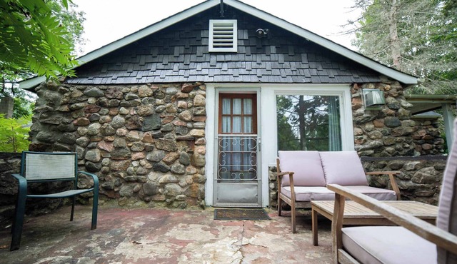 3-Bedroom Cottage #1 "Hamilton"