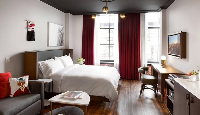 3 Corner King Suite in East End Toronto | Pet Friendly