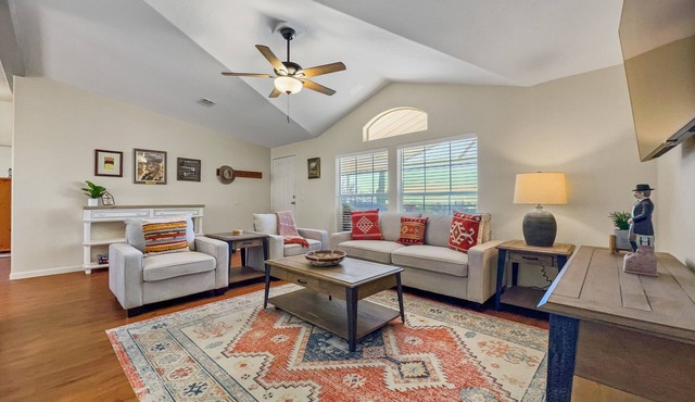 3BR w Superstition views, near hiking trails in Apache Junction