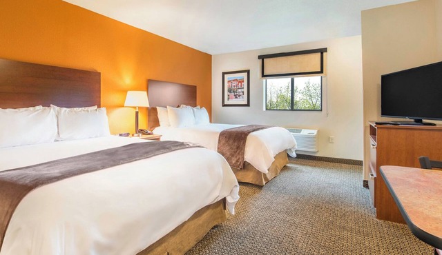 4 Units | Spacious Stay | Sioux Falls Southside