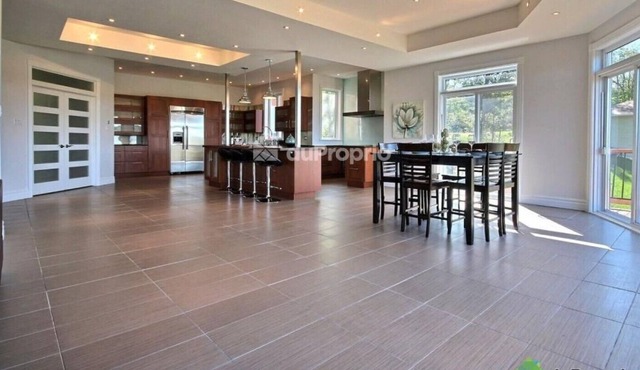 5 mins from Mont Sutton - renting Late Dec to early Feb - 2 weeks MIN