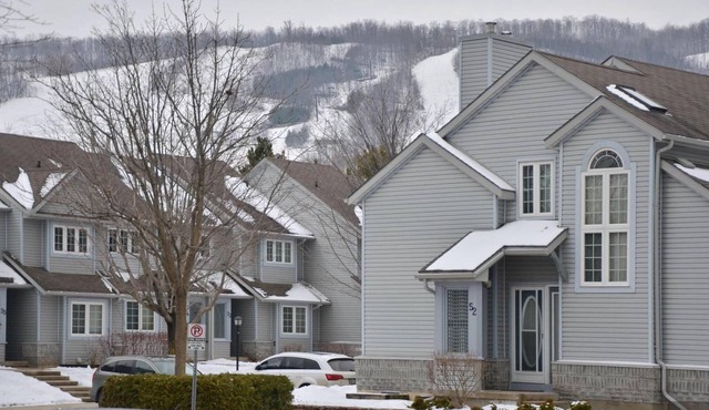 900 m From Blue Mountain And The Blue Mtn Village STA Licence #PRSTAL2018001145