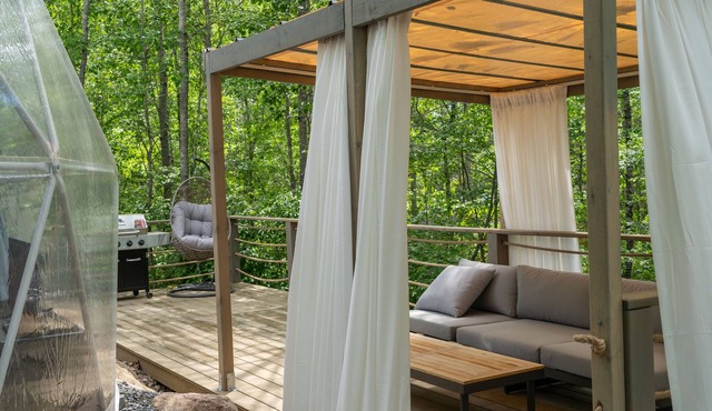Algonquin's Edge Resort | Dome 3