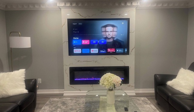 Angus Glen 3 kings bed 2 full baths Markham