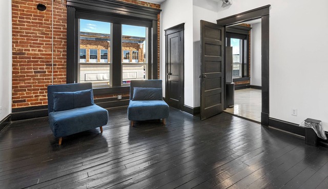 Apartment 3: Okmulgee Main St