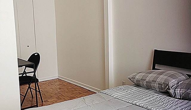 Apartment downtown Montreal 1215 LT