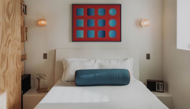 Artful Studio at Iconic Property