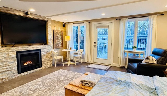 Aurora Ridge - A Charming Studio