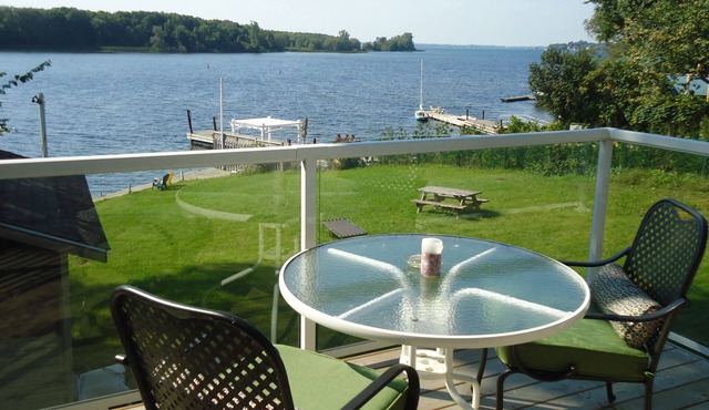 Bayside Inn & Waterfront Suites