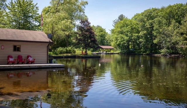 Beach Haven A Charming Lake Muskoka family cottage