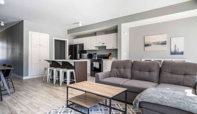 Blue Mountain Village Townhome 3 Bedroom w Shuttle